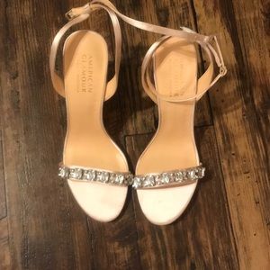 American glamour Badgley Mischka Block Heels